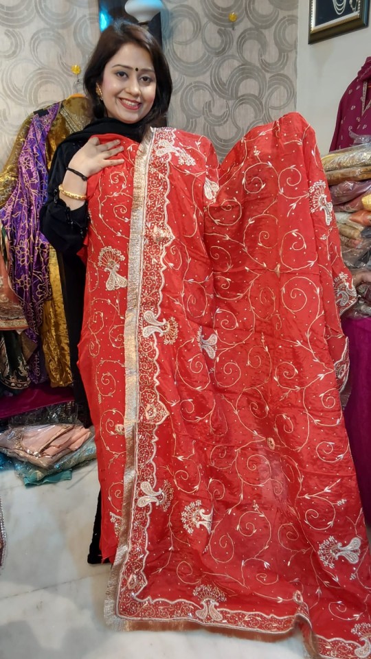 pure-crepe-sardari-bridal-red-suit