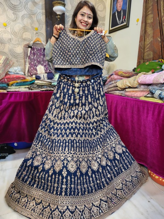 heavy-peacock-blue-lehnga