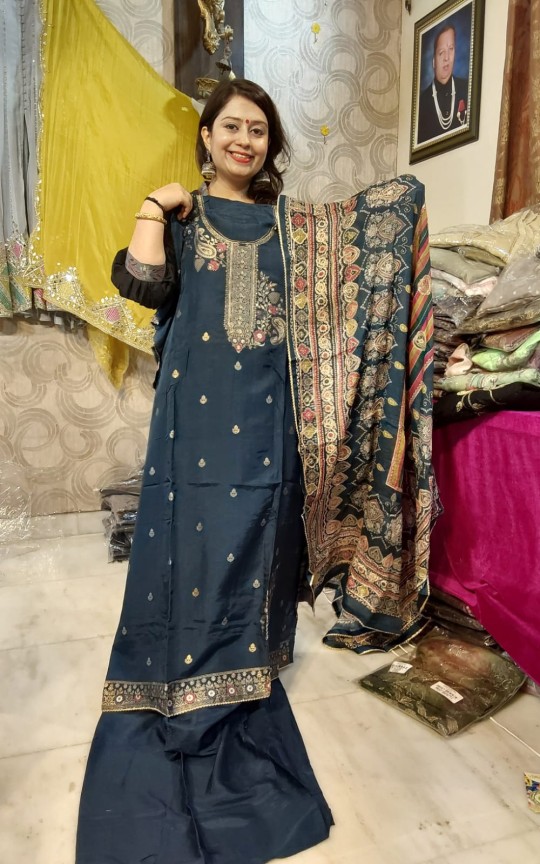 banarsi-silk-2400-11