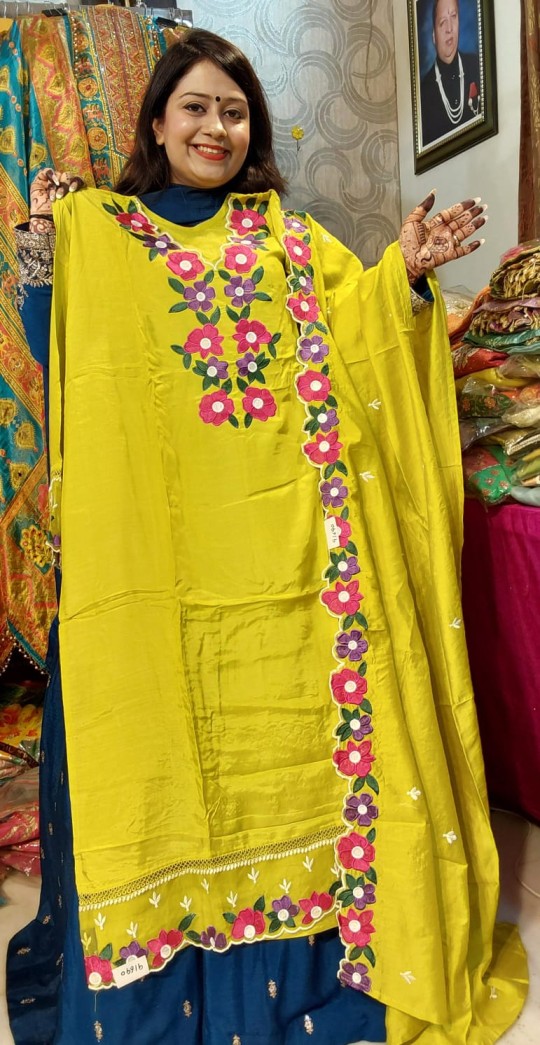 neon-yellow-multi-flower-1