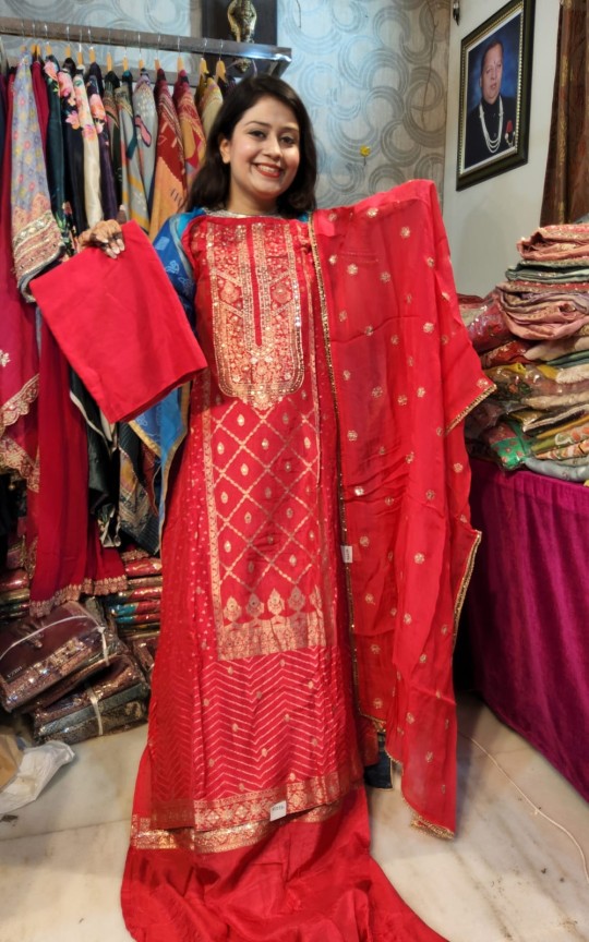 pure-banarsi-bandhej-113-red