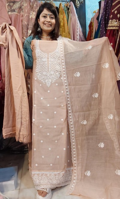 pure-mal-cotton-with-lakhnawi-embroidery-3-1490-peach