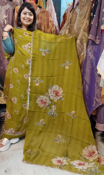 puree-organza-sabyasachi-flower-green-3